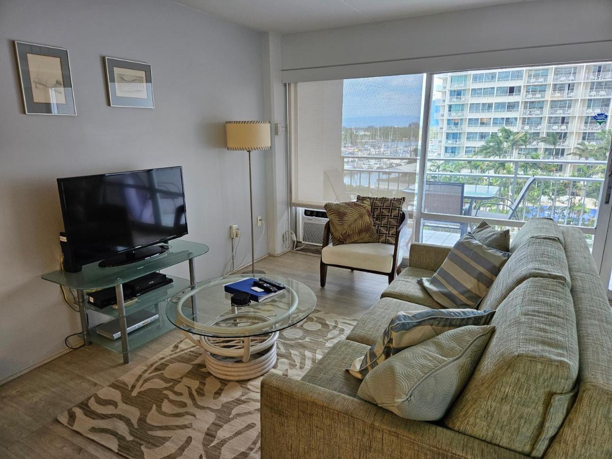 Ilikai Hotel Condo With Kitchen And Ocean View Honolulu Exterior photo